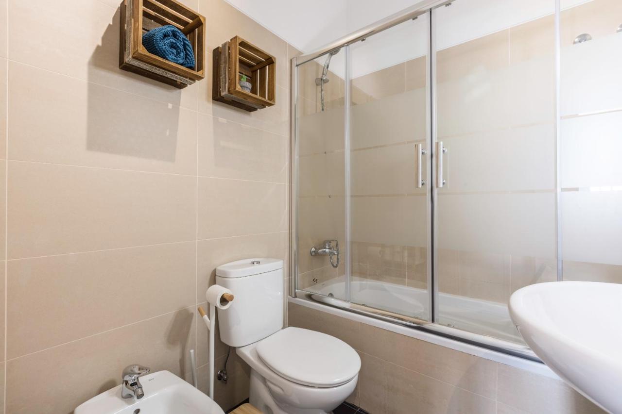 Stunning And Spacious Lofts Just By Graca And Alfama * Lisboa